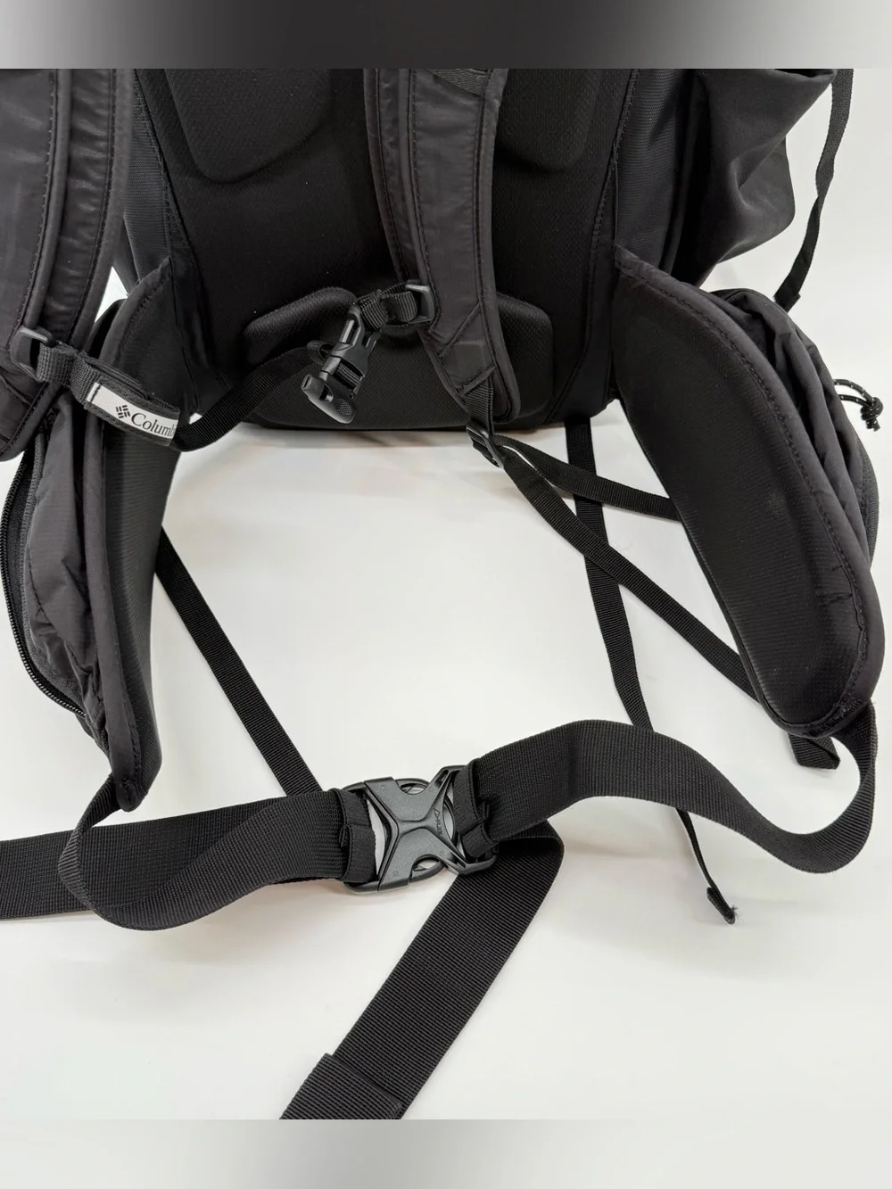 Columbia Black Men's Outdoor Backpack with internal frame